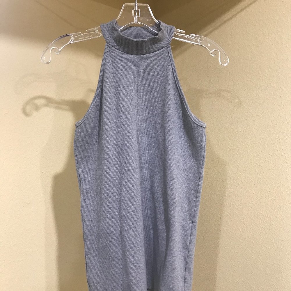 MIilan Kiss, sleeveless with mock neck tank top